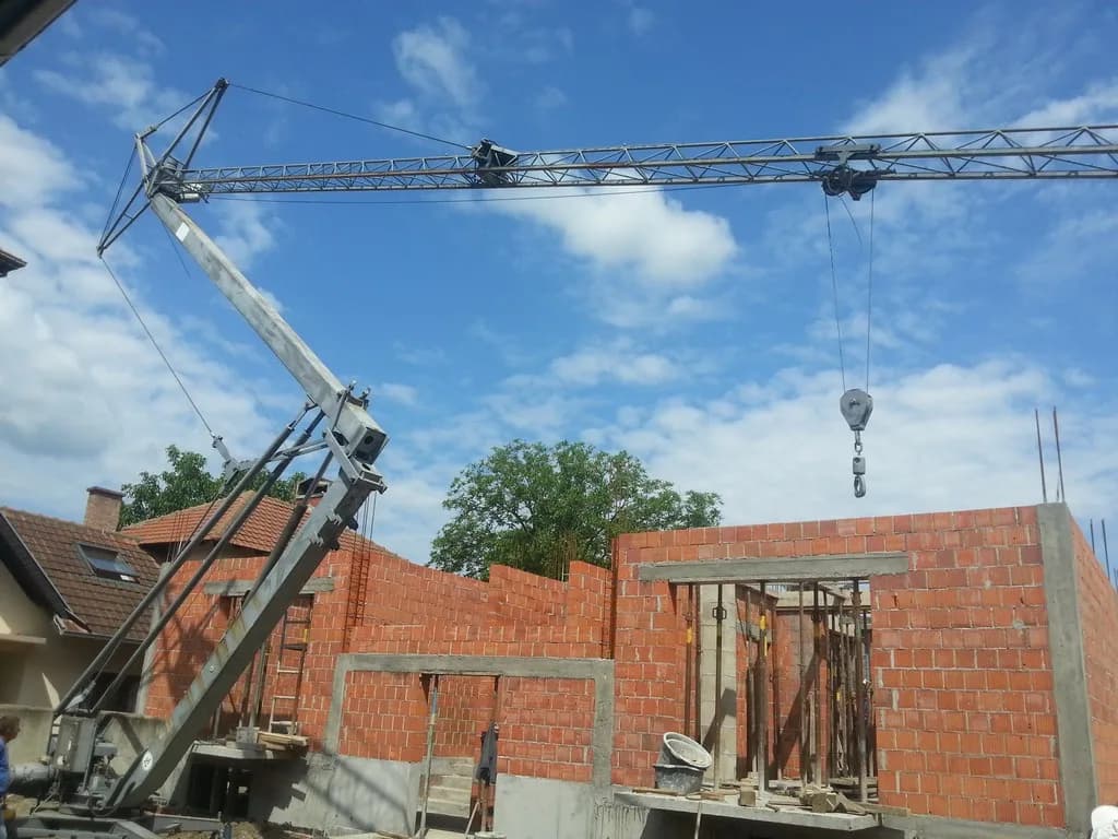 Građevinski kran i mehanizacija Vlajić Projekt