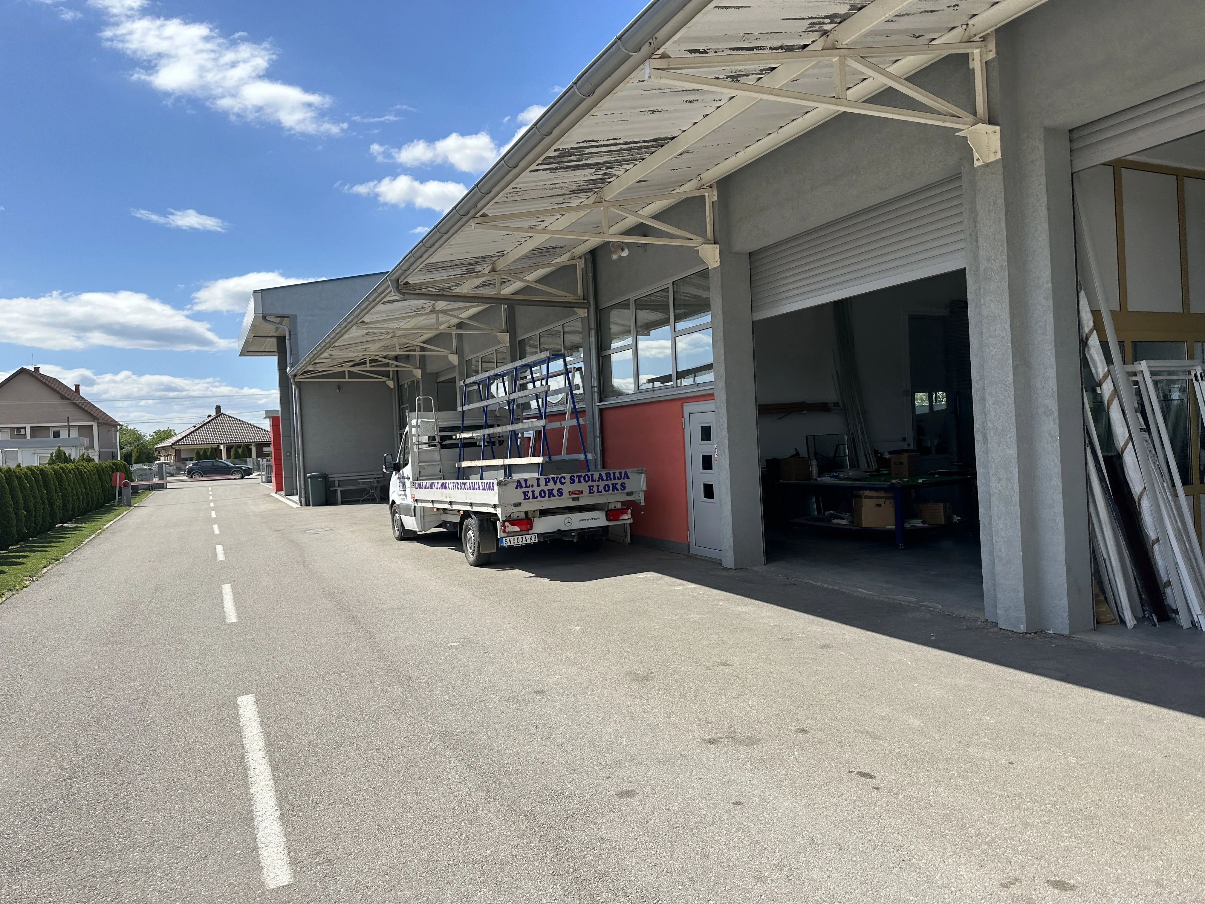 Izvođenje poslovnog objekta u Svilajncu 02 — fotografija 4
